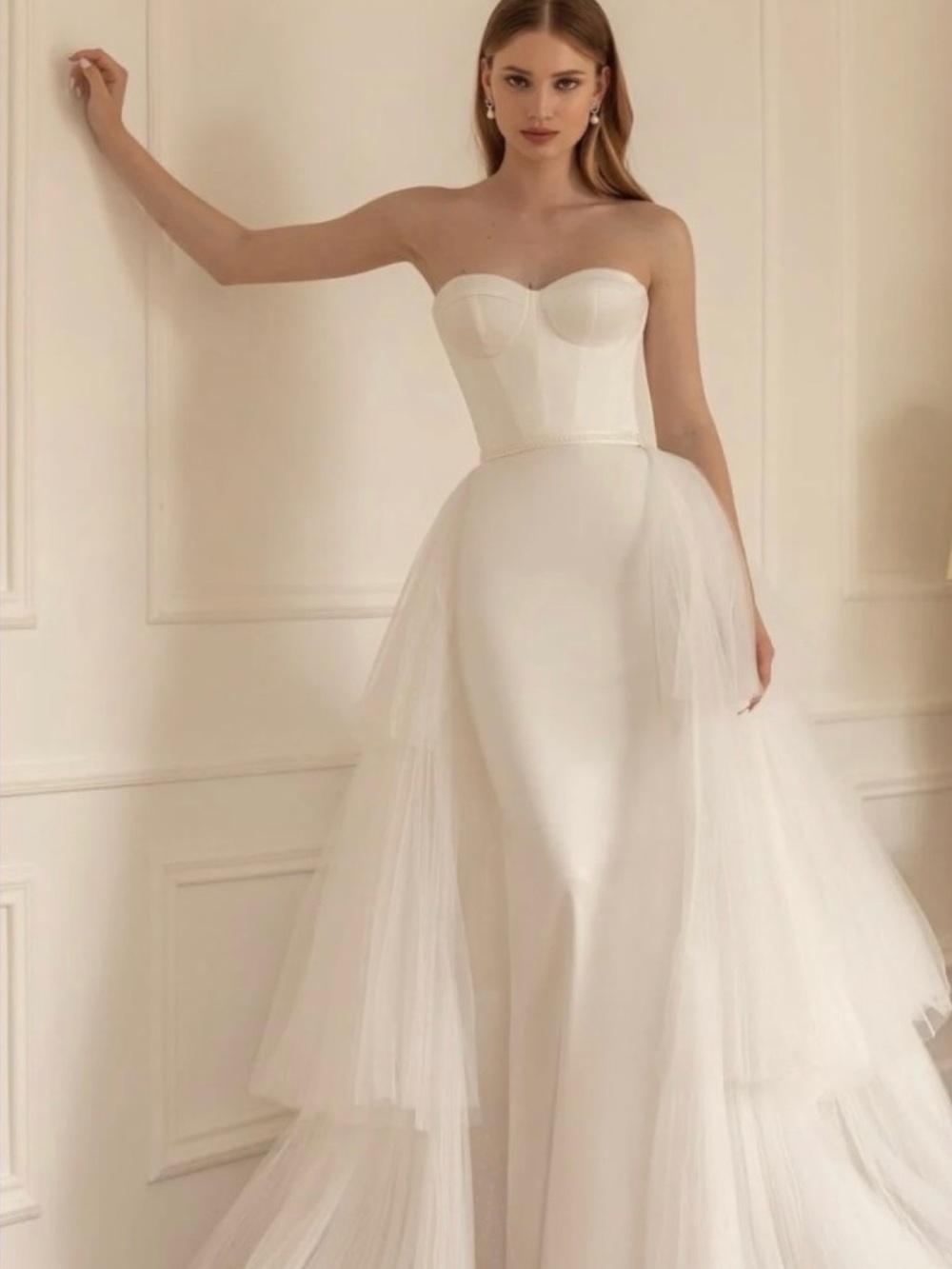 Eva Lindel “Glam” NWT never worn or altered
